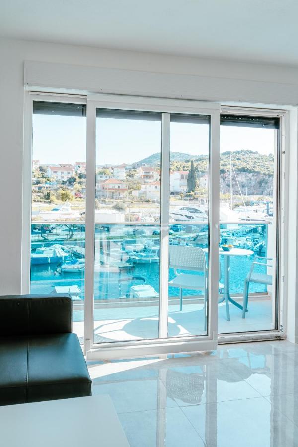 Blue Marina Apartments ภายนอก รูปภาพ